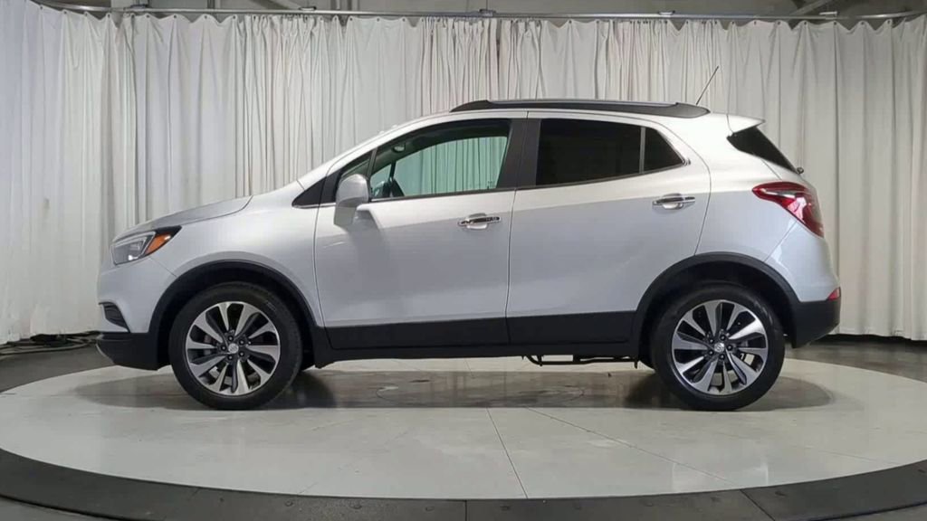 Used 2022 Buick Encore Preferred w/ Safety Package AWD/4WD image 6