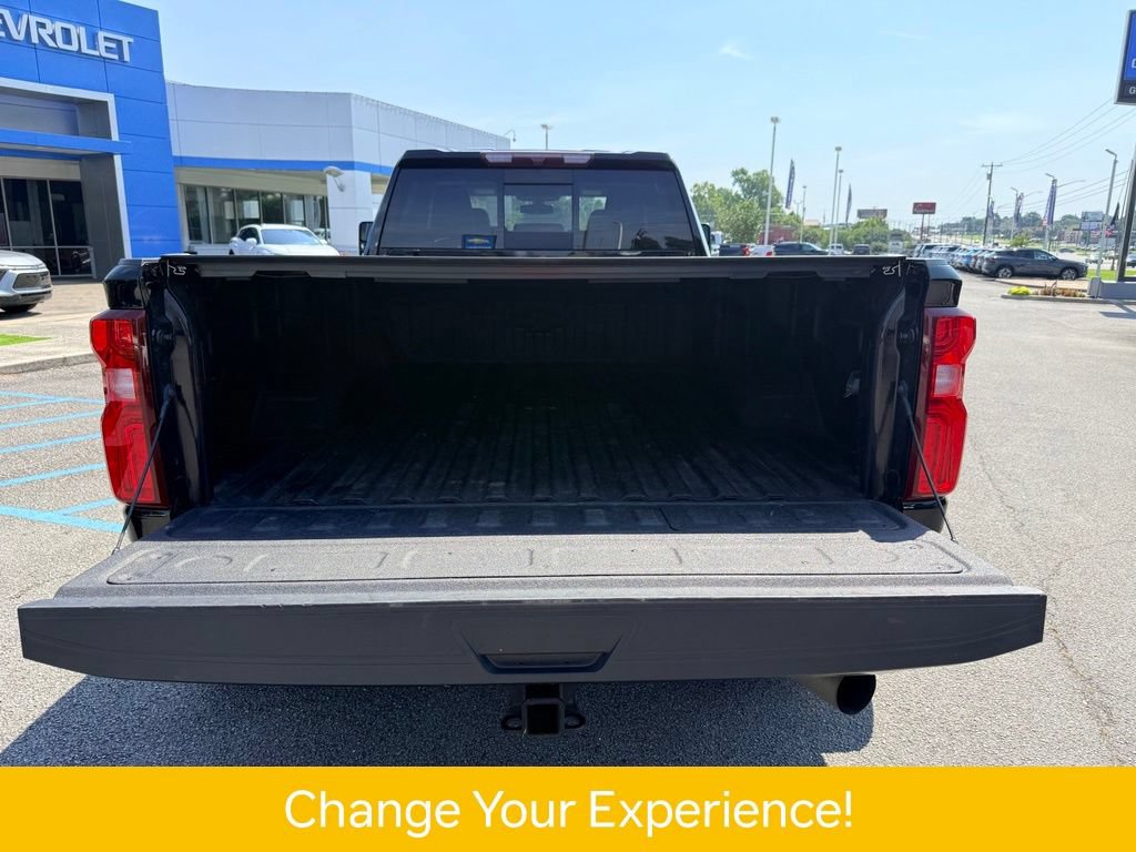 Used 2021 Chevrolet Silverado 3500 LTZ w/ LTZ Convenience Package AWD/4WD image 11