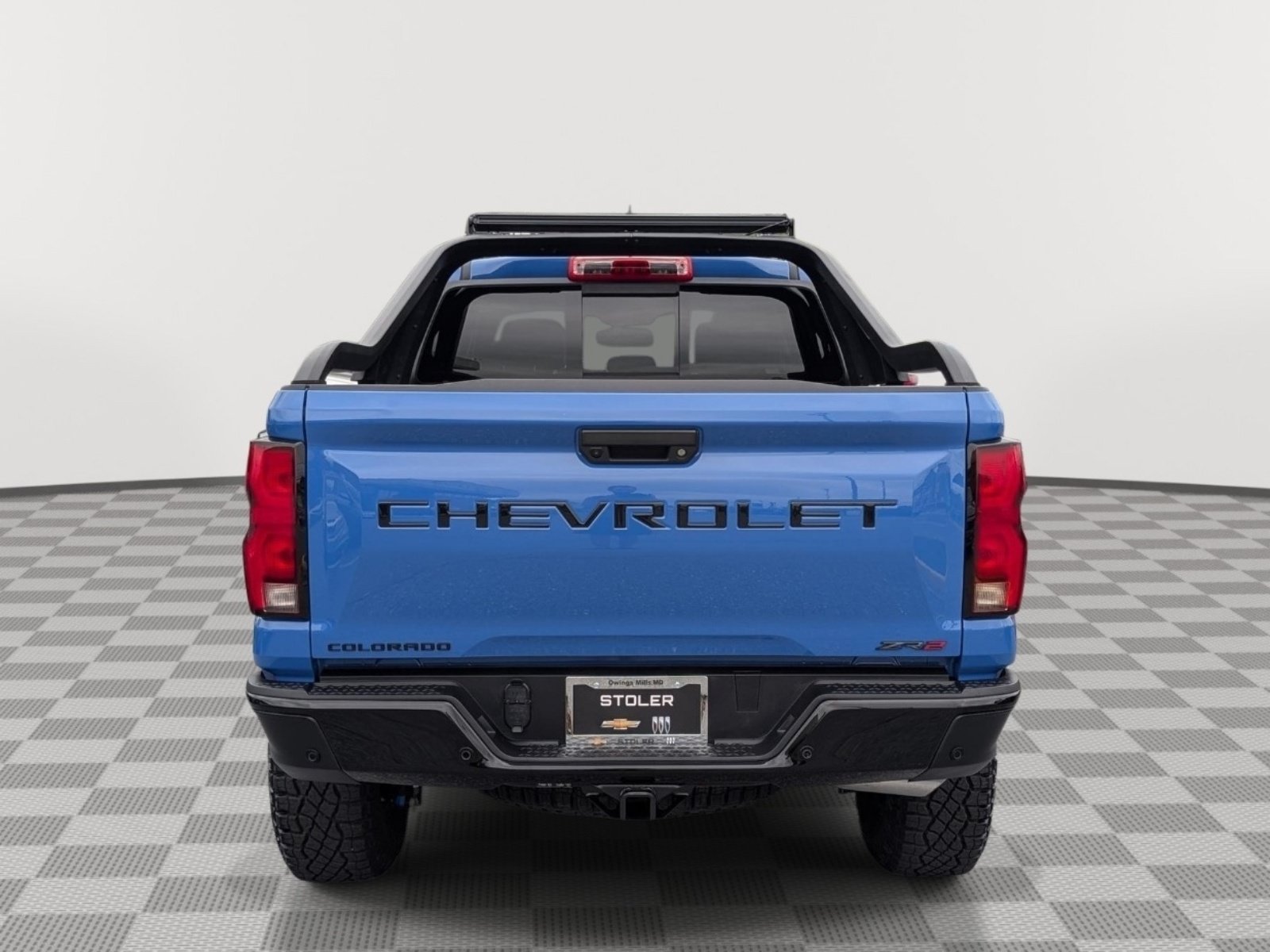 Used 2026 Chevrolet Colorado ZR2 w/ Midnight Edition AWD/4WD image 4