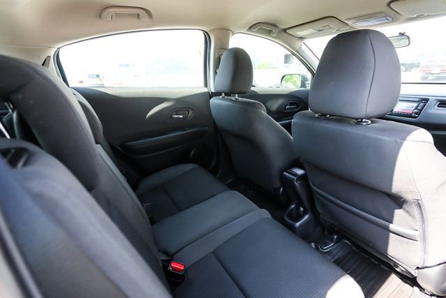 Used 2020 Honda HR-V LX image 46