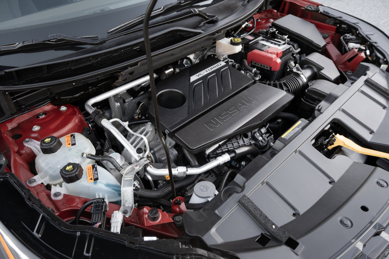 Used 2023 Nissan Rogue SV image 38