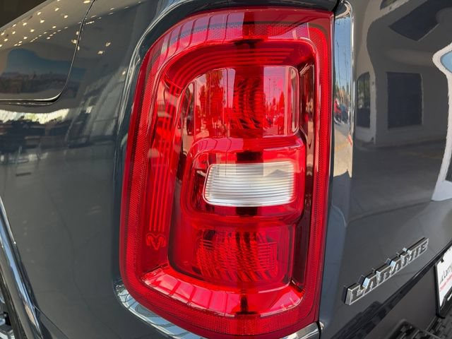 New 2026 RAM 1500 Laramie AWD/4WD image 12