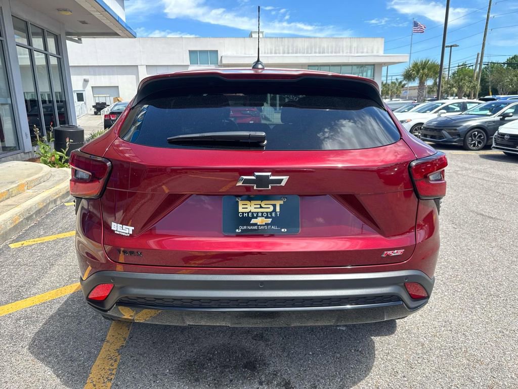 Certified 2024 Chevrolet Trax RS image 7