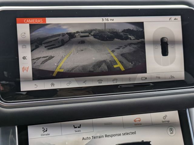 Used 2022 Land Rover Range Rover Sport SVR image 10