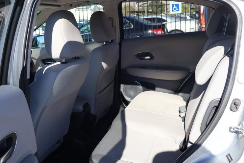 Used 2016 Honda HR-V EX image 21
