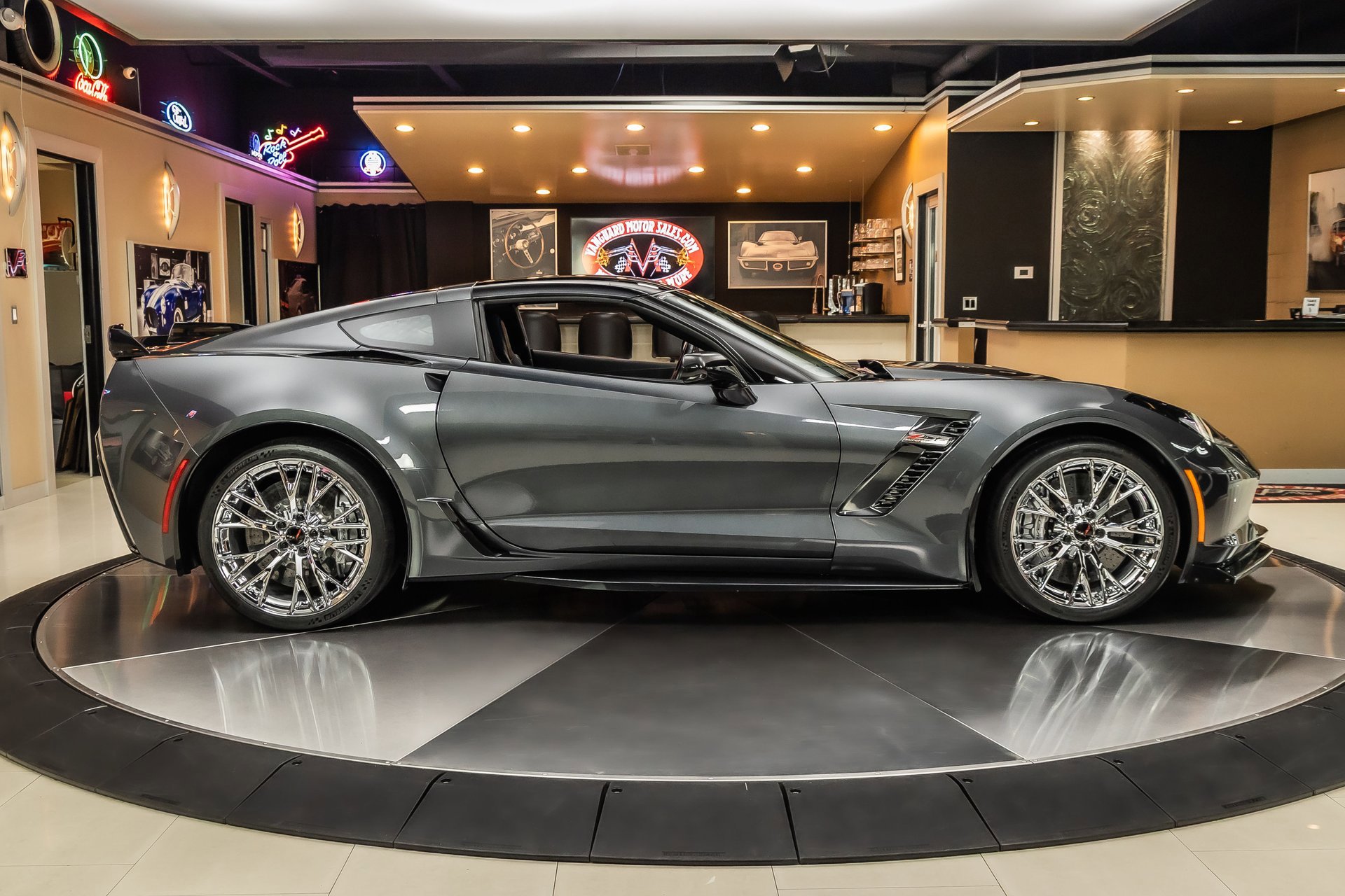 Used 2017 Chevrolet Corvette Z06 image 11