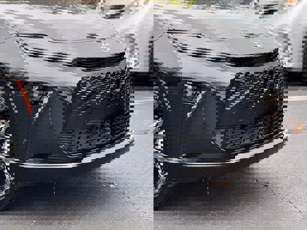 Used 2025 Toyota Crown Signia image 7