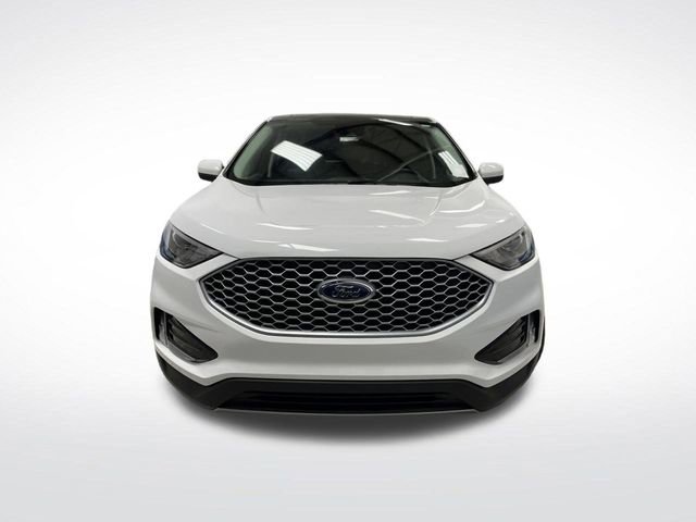 Used 2023 Ford Edge SEL w/ Convenience Package image 11