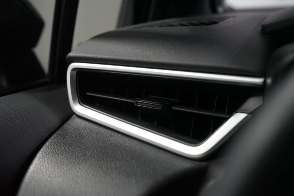 Certified 2024 Toyota Corolla SE Nightshade w/ SE Convenience Package image 24