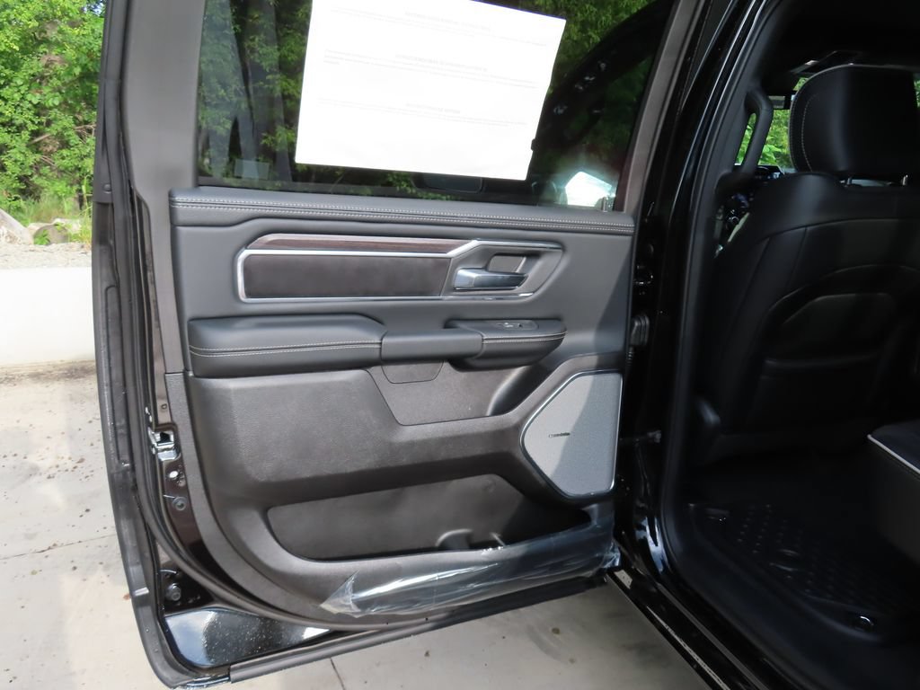 New 2027 RAM 1500 Laramie w/ Night Edition AWD/4WD image 28