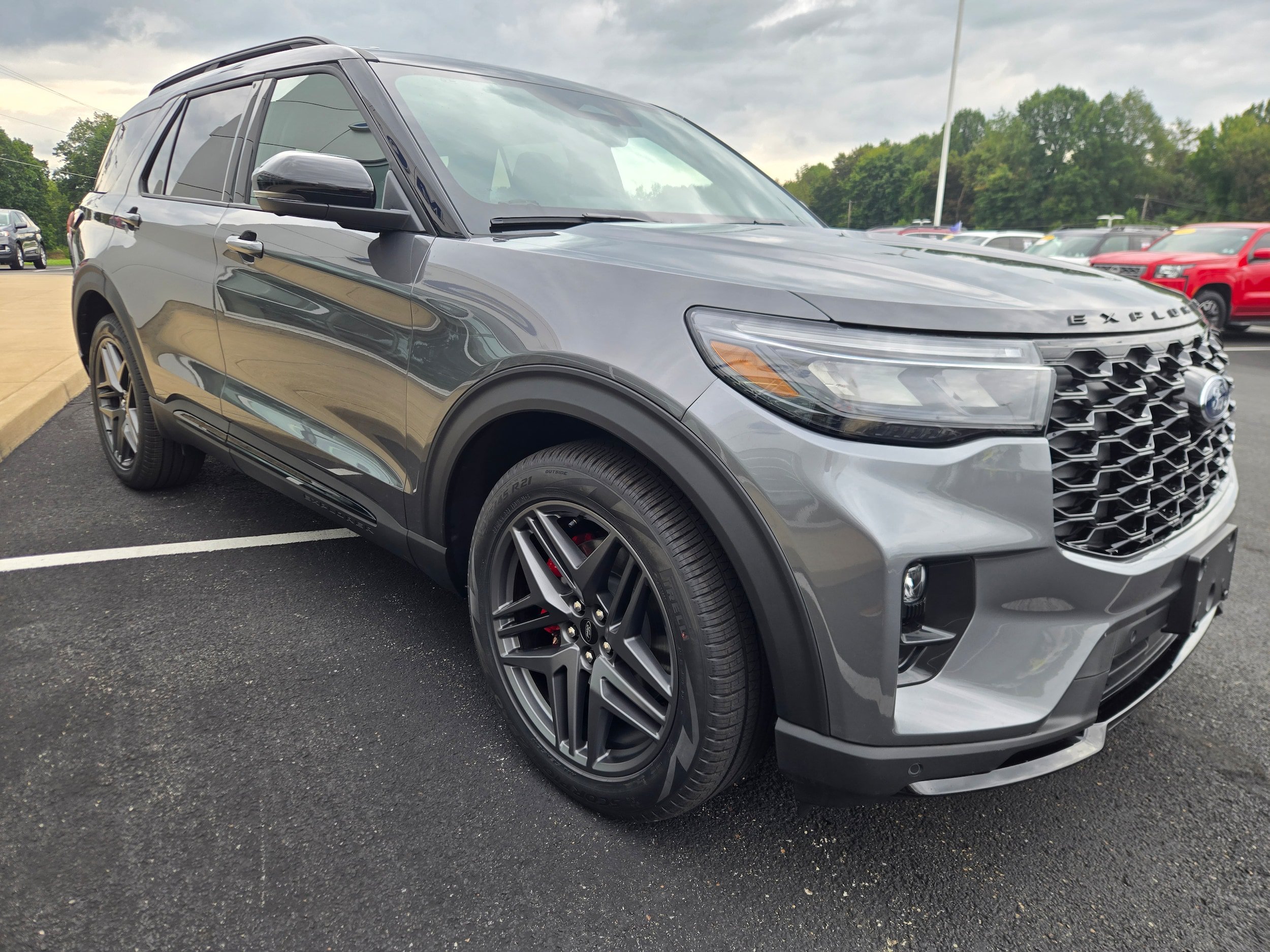 New 2026 Ford Explorer ST w/ Sun And Sound Package AWD/4WD image 4