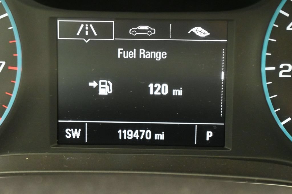 Used 2017 Chevrolet Cruze LS FWD image 15