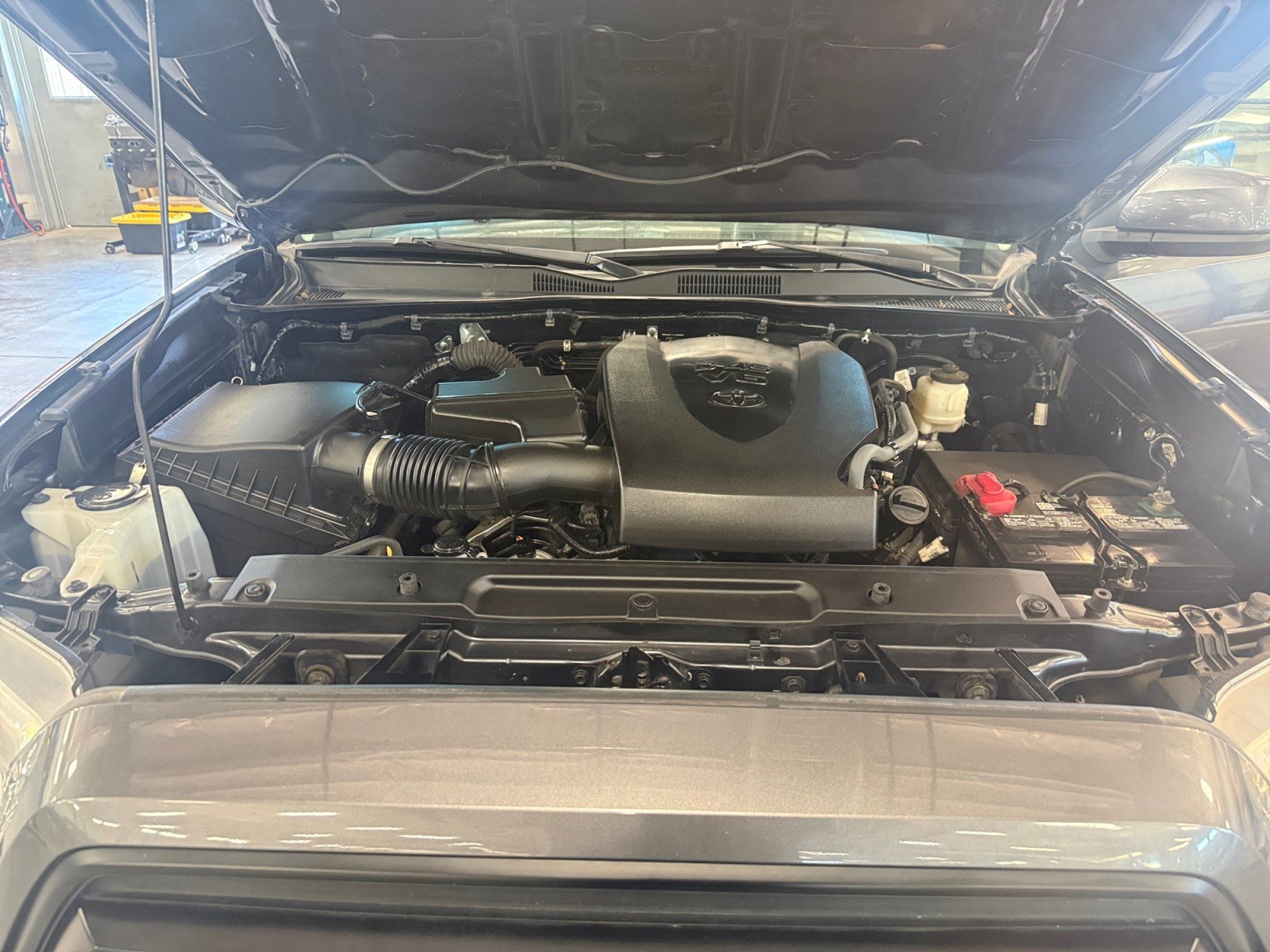 Used 2022 Toyota Tacoma SR AWD/4WD image 20
