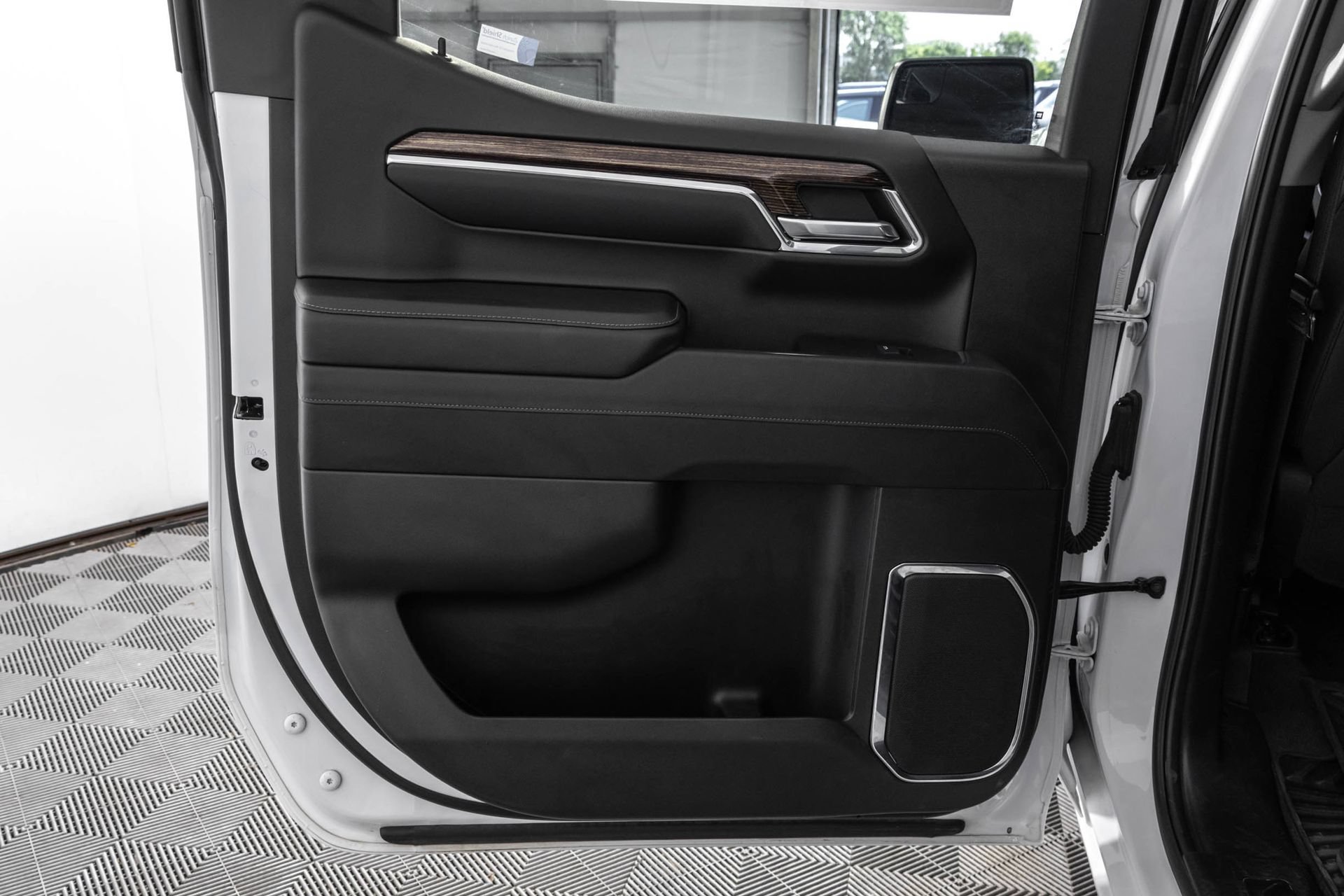 Used 2024 GMC Sierra 1500 Elevation AWD/4WD image 38