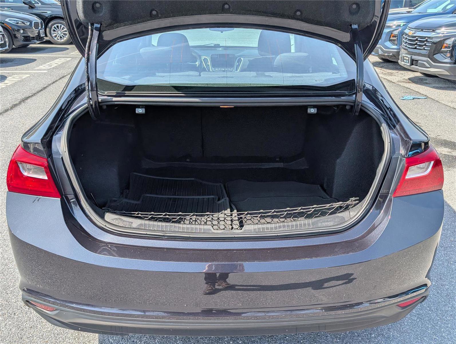 Used 2022 Chevrolet Malibu LS w/ LPO, Convenience Package 1 image 13