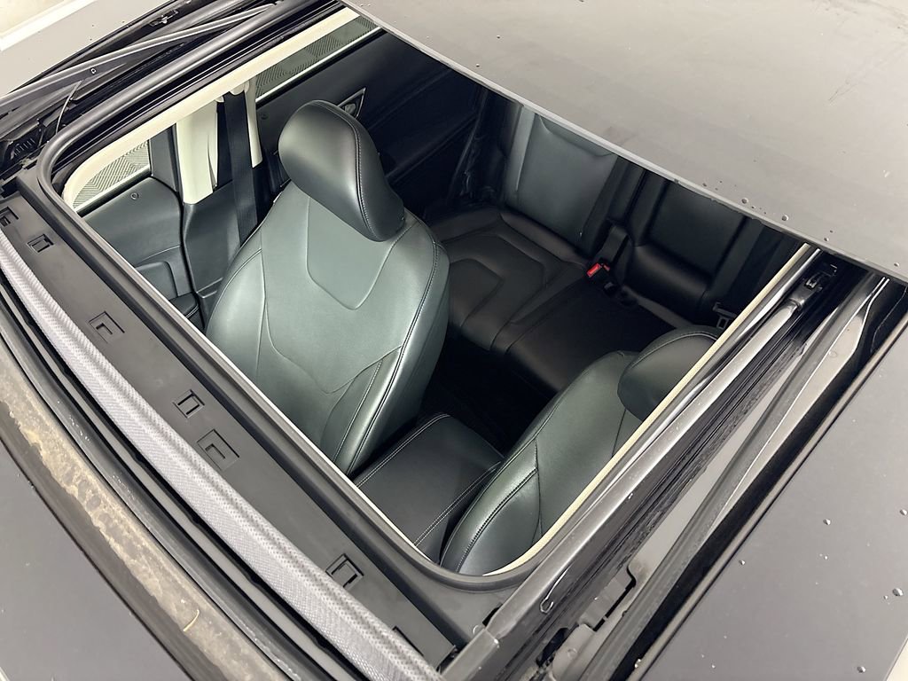 Used 2018 Ford Edge Titanium w/ Equipment Group 302A image 26