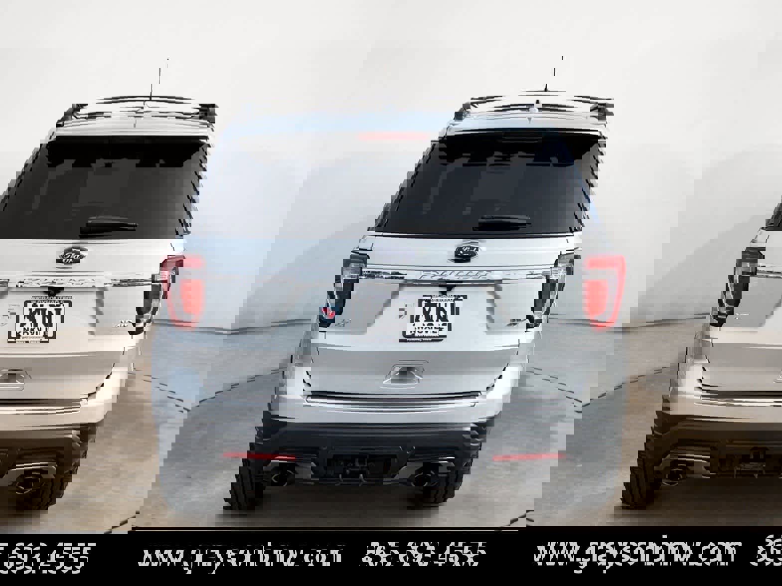 Used 2022 Ford Explorer XLT image 4