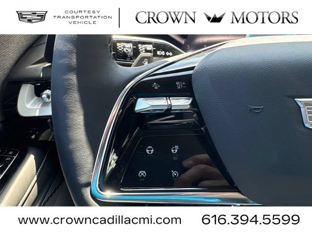 Used 2026 Cadillac Optiq Sport 1 w/ LPO, Floor Liner Package AWD/4WD image 17