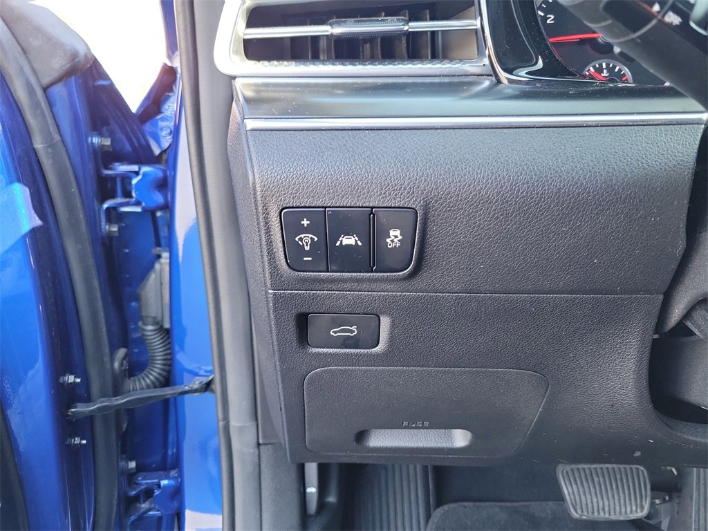 Used 2023 Kia K5 GT w/ GT1 Package image 15