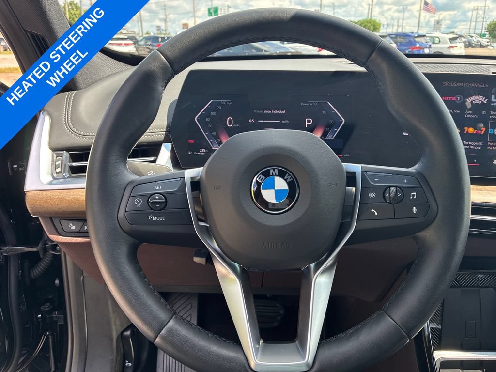 Used 2025 BMW X1 xDrive28i AWD/4WD image 13