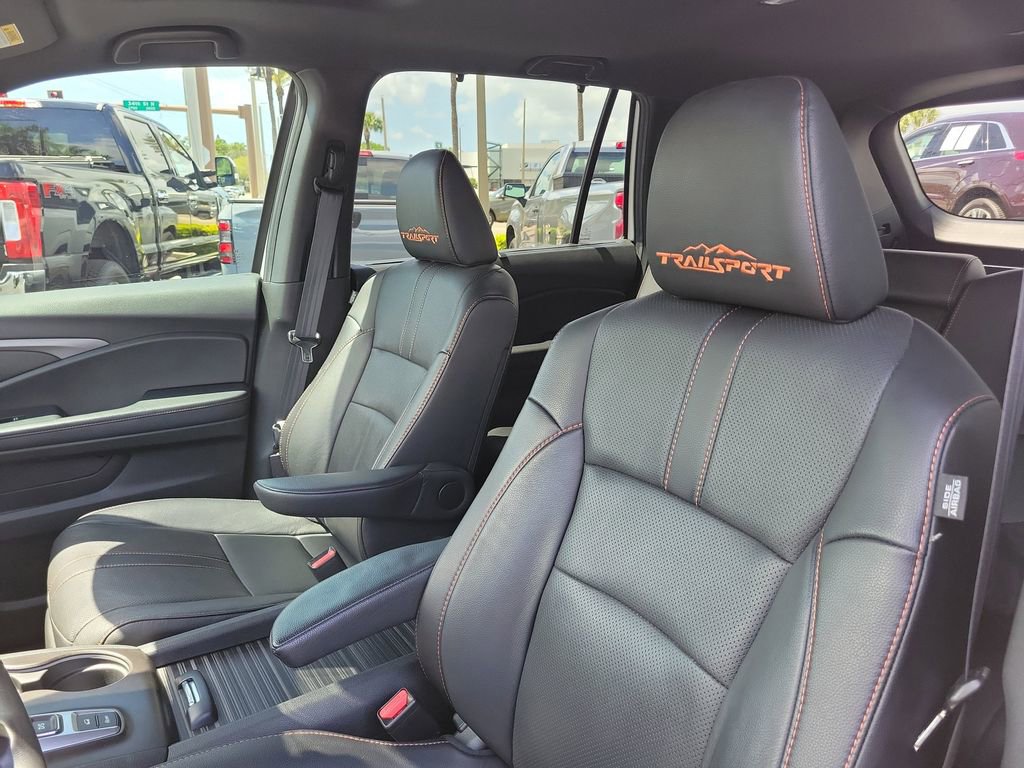 Used 2023 Honda Passport TrailSport image 22