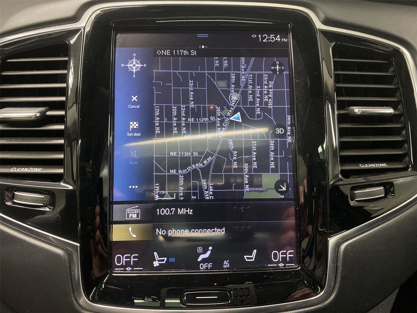 Used 2016 Volvo XC90 T8 Inscription AWD/4WD image 24