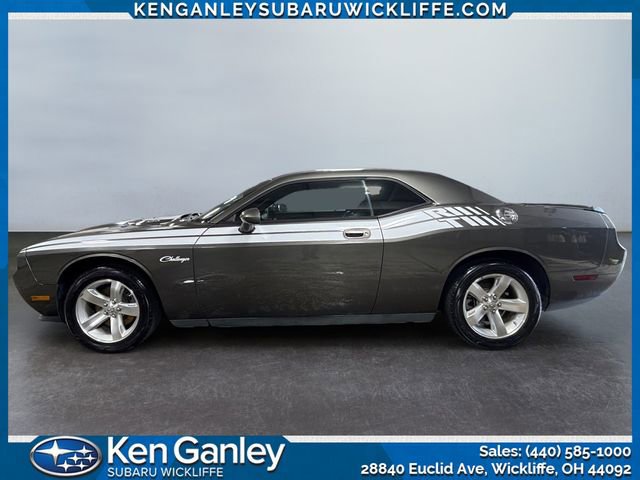 Used 2009 Dodge Challenger R/T image 2