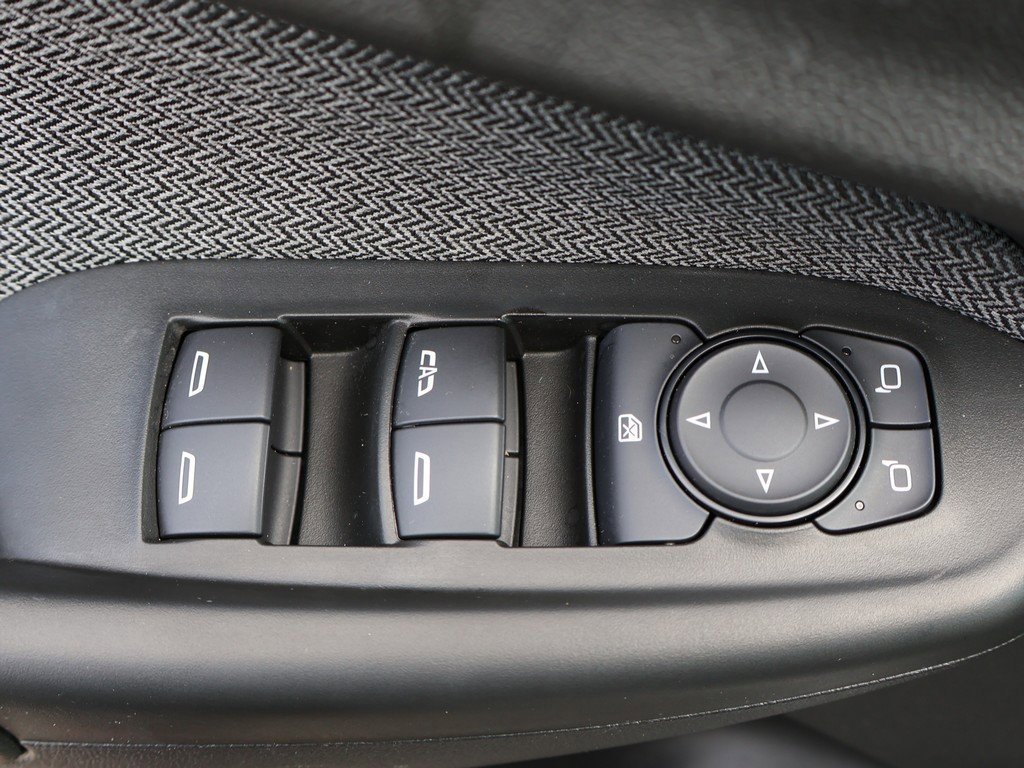 Used 2021 Chevrolet TrailBlazer LT w/ Premium Seating Package image 42