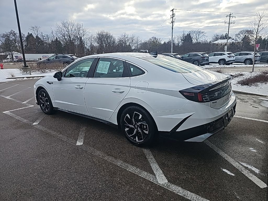 Certified 2024 Hyundai Sonata SEL image 3