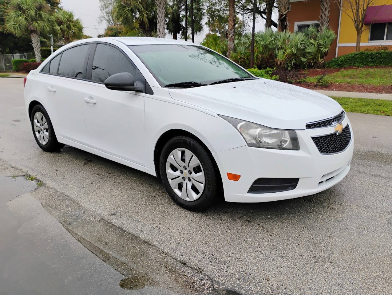 Used 2014 Chevrolet Cruze LS