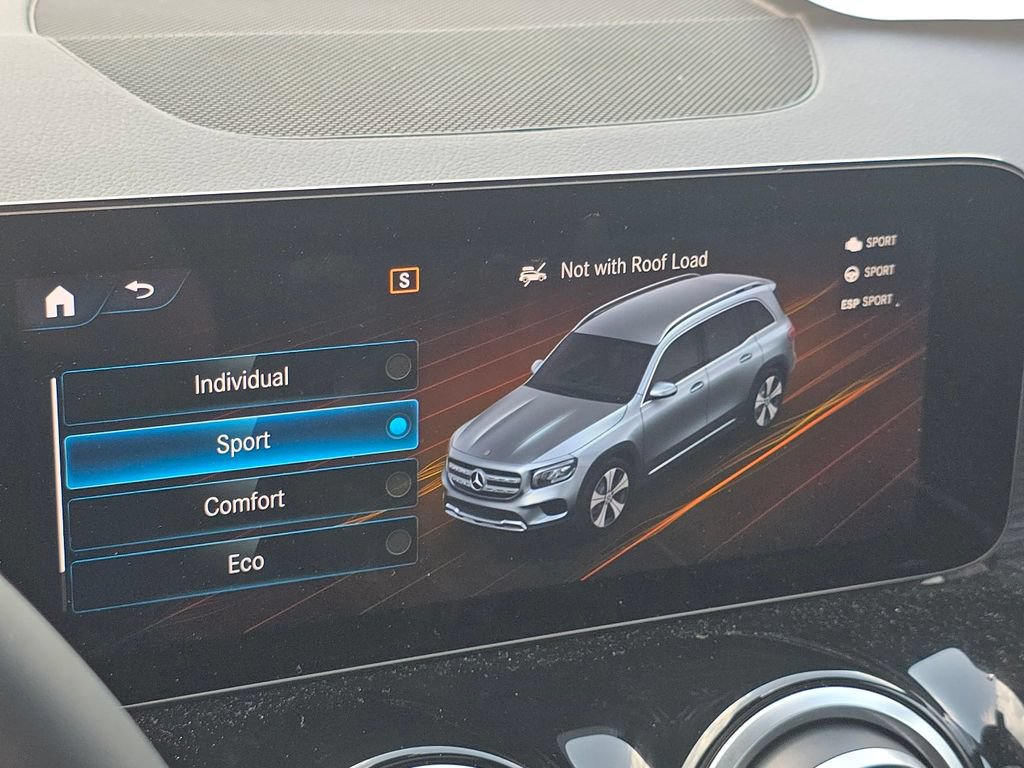 Certified 2023 Mercedes-Benz GLB 250 4MATIC image 30