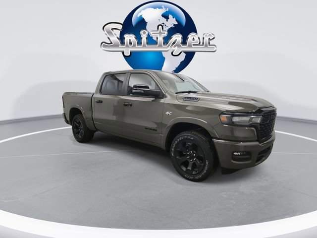 New 2026 RAM 1500 4x4 Crew Cab image 3