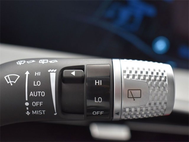 Used 2026 Genesis GV70 2.5T Advanced image 27