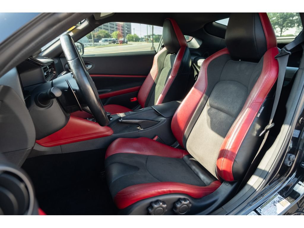 Used 2023 Nissan Z w/ Floor Mat Package (L93) RWD image 12