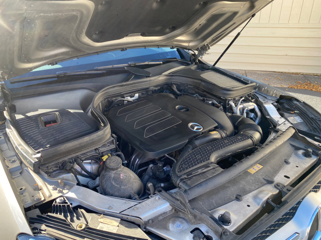 Used 2021 Mercedes-Benz GLC 300 4MATIC image 22