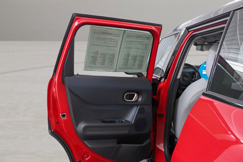 Used 2025 MINI Cooper S image 30