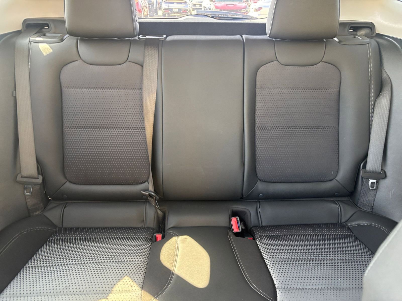 Used 2025 Chevrolet Trax LT w/ LT Convenience Package FWD image 37