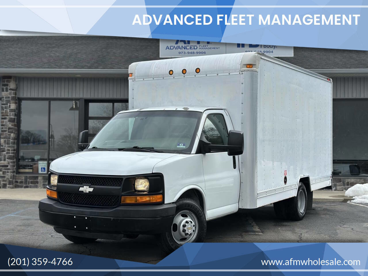 Used 2008 Chevrolet Express 3500 image 1