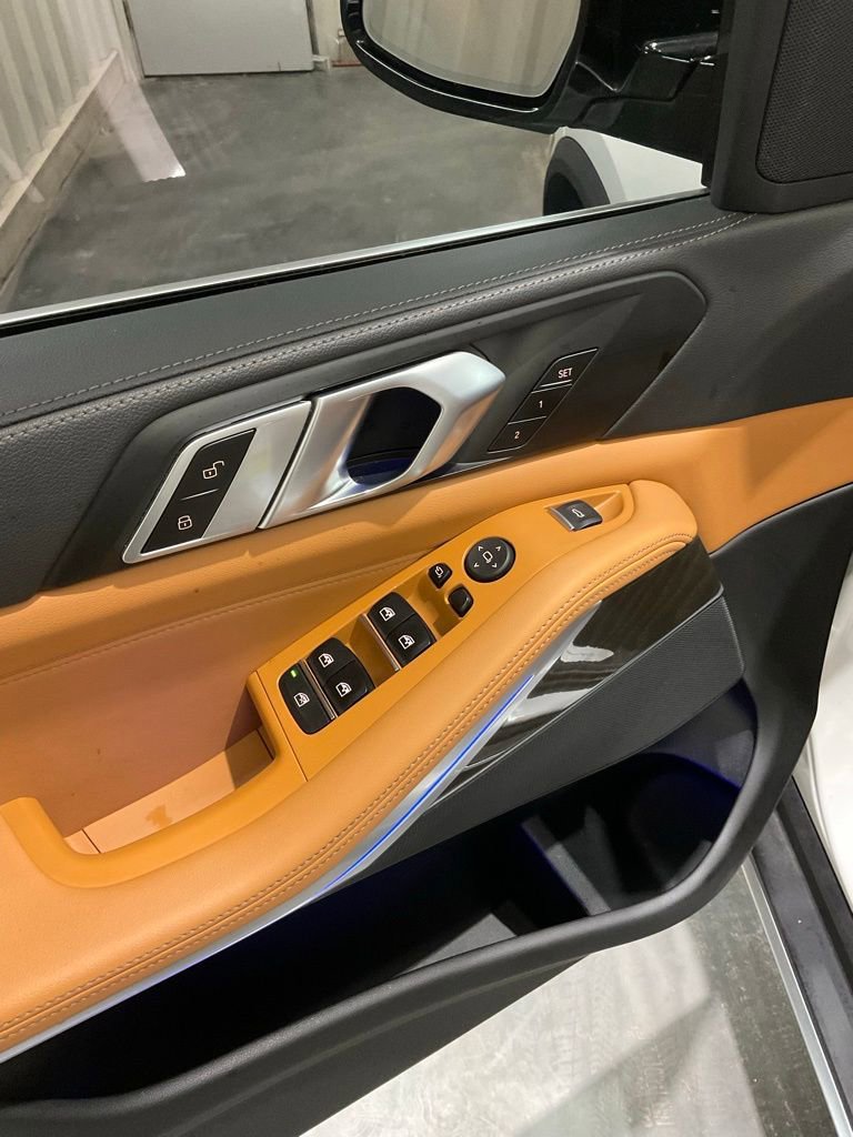 Used 2023 BMW X5 xDrive40i w/ Premium Package image 7