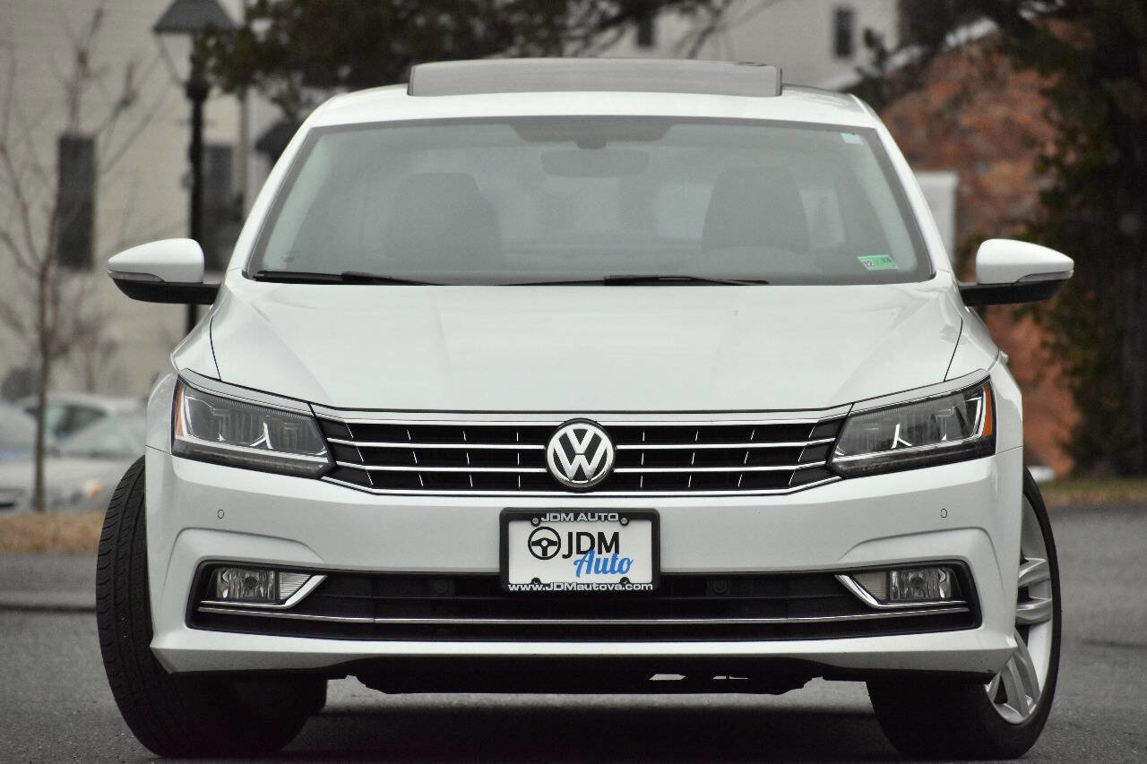 Used 2017 Volkswagen Passat 1.8T SE image 3