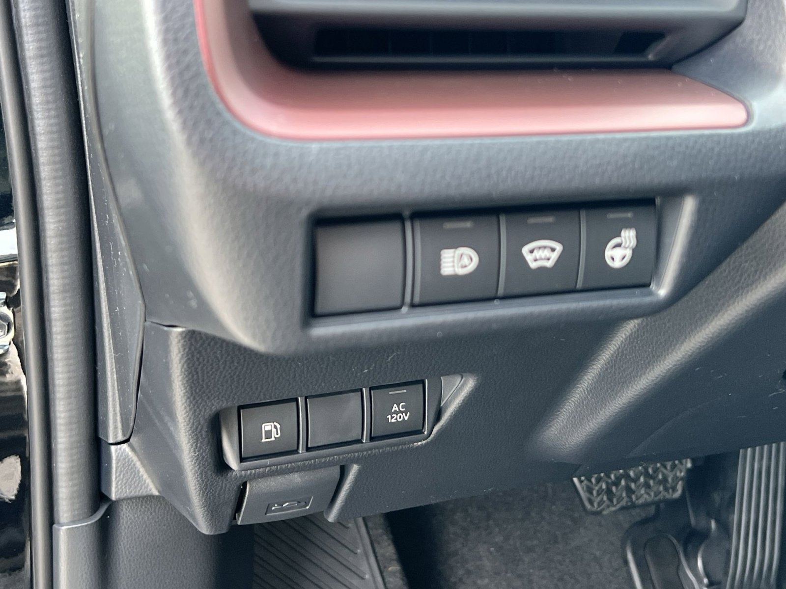 New 2026 Toyota Prius Plug-In Hybrid FWD image 23
