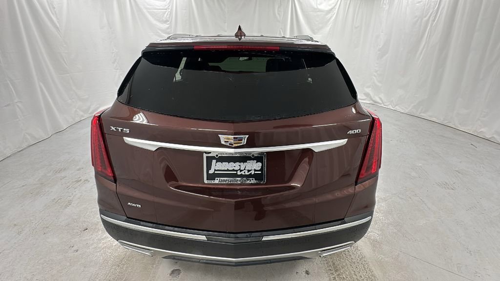 Used 2022 Cadillac XT5 Premium Luxury w/ LPO, Floor Liner Package image 4