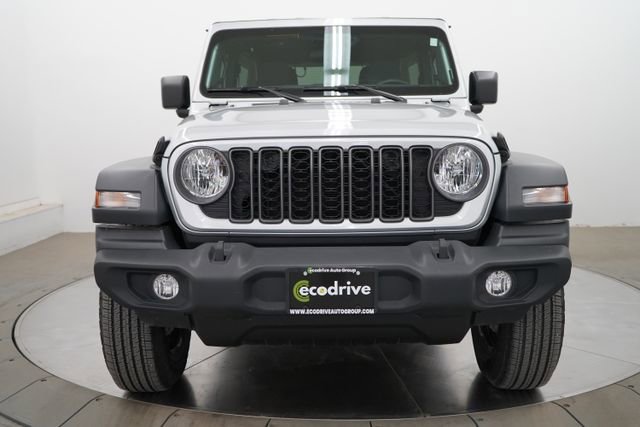 Used 2024 Jeep Wrangler Sport image 2