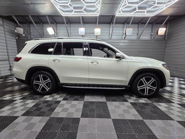 Used 2021 Mercedes-Benz GLS 450 4MATIC image 10