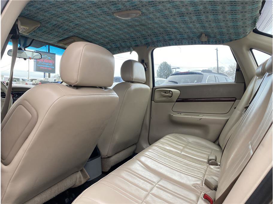 Used 2005 Chevrolet Impala Sedan w/ Police Pkg FWD image 16