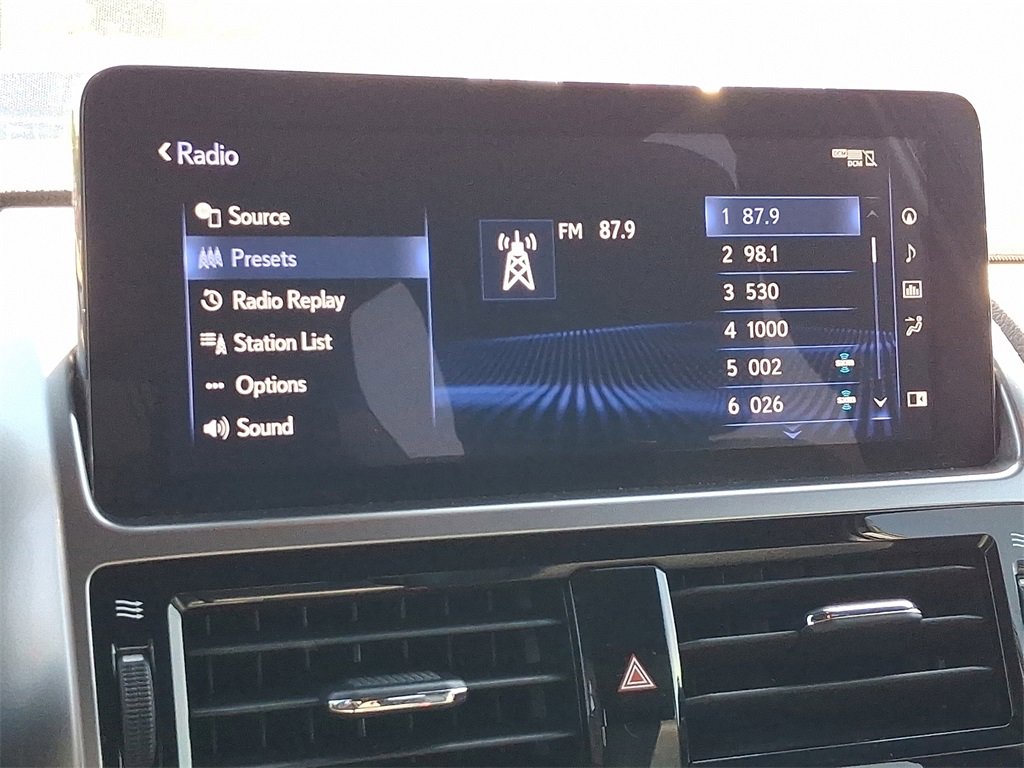 Used 2022 Lexus GX 460 Premium image 17