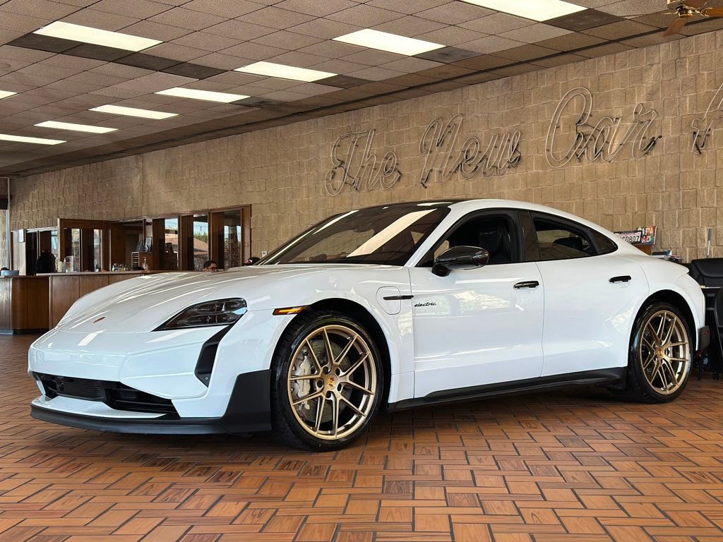 Used 2025 Porsche Taycan Turbo GT image 3