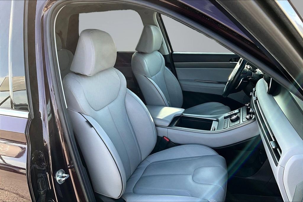 Used 2024 Hyundai Palisade SEL FWD image 31