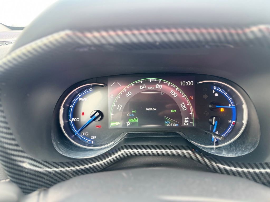 Used 2022 Toyota RAV4 Limited image 11