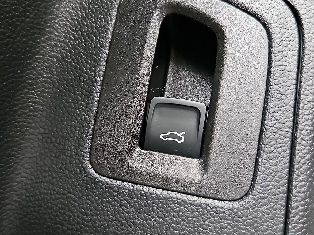 Certified 2022 Volkswagen Atlas SEL image 26